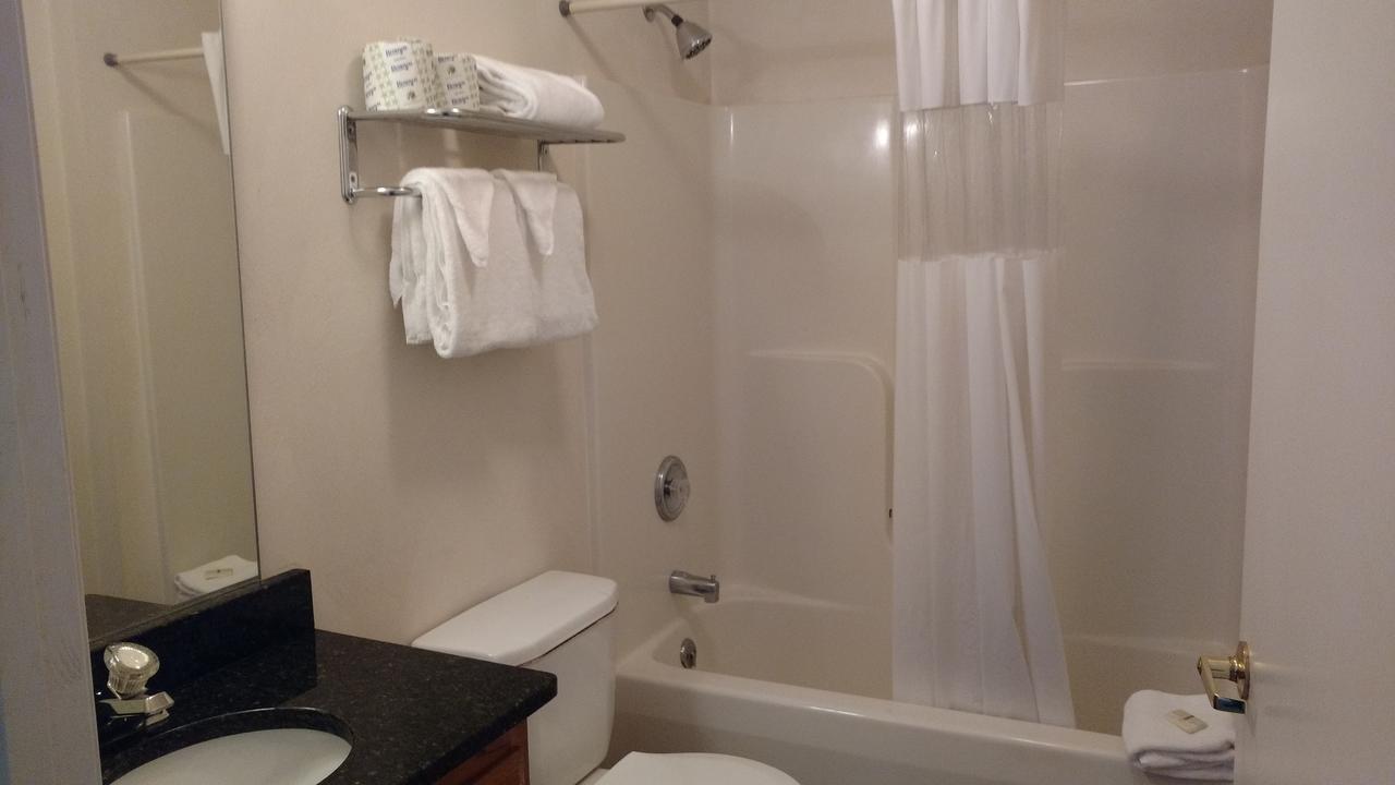 Affordable Suites شارلوتسفيل، فيرجينيا المظهر الخارجي الصورة